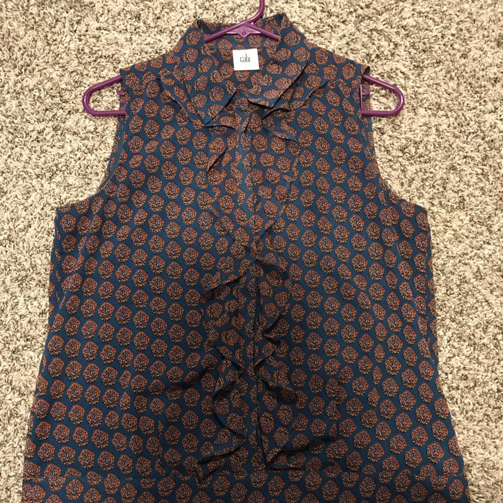 Cabi medallion too